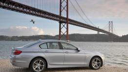 BMW serii 5 ActiveHybrid - prawy bok