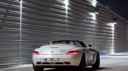 Mercedes SLS AMG Roadster 2012 - widok z tyłu