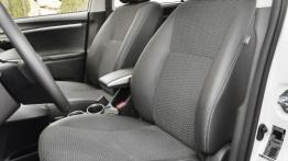 Toyota Verso Facelifting - fotel kierowcy, widok z przodu