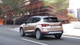Seat Arona (2017) - widok z tyłu