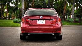Lexus GS IV 450h F-Sport (2012) - widok z tyłu