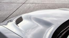 Dodge Charger SRT Hellcat (2015) - wlot powietrza w masce
