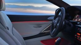 BMW 650i Cabrio F12 Facelifting (2015) - drzwi kierowcy od wewnątrz