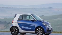 Smart fortwo III (2015) - prawy bok