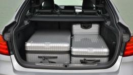 BMW 335i Gran Turismo M Sport Package (2014) - bagażnik