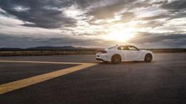 Dodge Charger SRT Hellcat (2015) - prawy bok