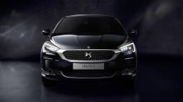 DS 5 Facelifting (2015) - przód - reflektory włączone