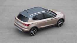 Seat Arona (2017) - widok z tyłu