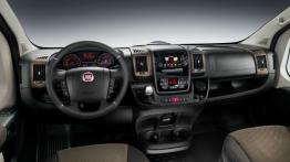 Fiat Ducato III Facelifting Furgon (2014) - pełny panel przedni