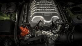 Dodge Challenger SRT Hellcat (2015) - silnik