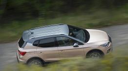 Seat Arona (2017) - prawy bok