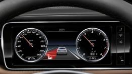 Mercedes klasy S Coupe (2014) - zestaw wskaźników