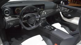 Geneva International Motor Show 2017 - auta seryjne cz.2