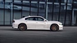 Dodge Charger SRT Hellcat (2015) - prawy bok
