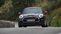 Mini John Cooper Works 2015 - widok z przodu