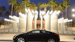 Cadillac ELR - lewy bok