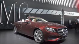 Geneva International Motor Show 2017 - auta seryjne cz.2