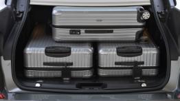 BMW serii 5 Gran Turismo F07 Facelifting (2014) - bagażnik