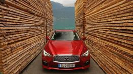 Infiniti Q50 2.0 Turbo (2014) - widok z przodu