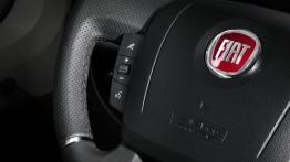 Fiat Ducato III Facelifting Furgon (2014) - sterowanie w kierownicy