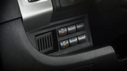 Fiat Ducato III Facelifting Furgon (2014) - panel sterowania pod kierownicą