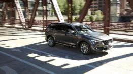 Mazda CX-8, czyli „kompaktowa” CX-9