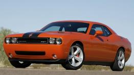 Dodge Challenger SRT8 - widok z przodu