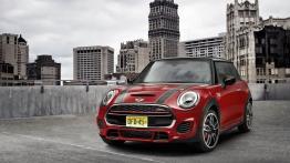 Mini John Cooper Works 2015 - widok z przodu