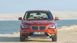 BMW X1 Facelifting - widok z przodu