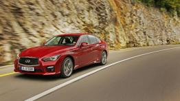Infiniti Q50 2.0 Turbo (2014) - widok z przodu