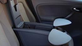 Seat Toledo III - tylna kanapa