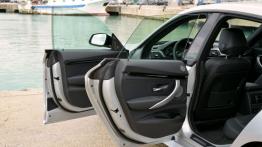 BMW 335i Gran Turismo M Sport Package (2014) - bok - inne ujęcie