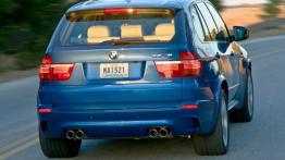 BMW X5 M - widok z tyłu