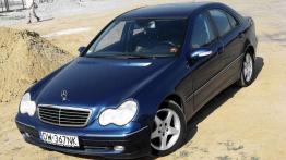 Szczypta luksusu, ale czy warta swojej ceny? - Mercedes Klasa C