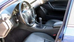 Szczypta luksusu, ale czy warta swojej ceny? - Mercedes Klasa C