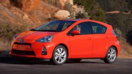 Toyota Prius C - lewy bok