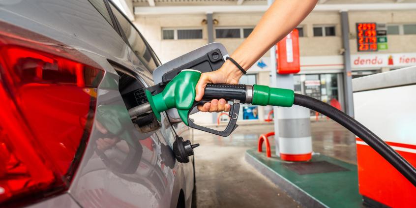 Aktualizacja cen paliw 12.08.2026: Benzyna i diesel tanieją. Rząd zdecyduje o powrocie CPN