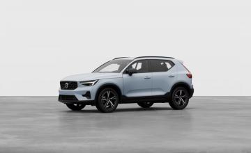 Volvo XC40 2026 Plus Motyw: Dark