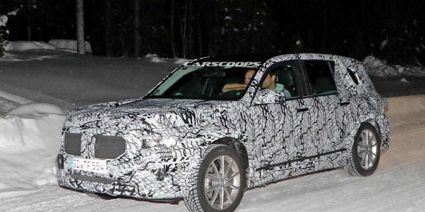 Mercedes szykuje crossovera GLB