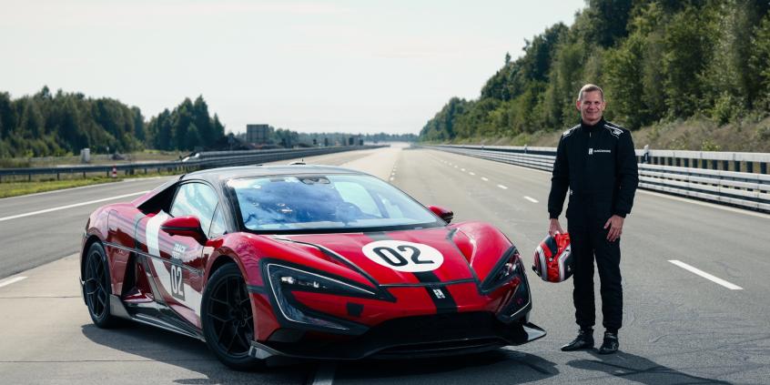 Yangwang U9 Xtreme najszybszym seryjnie produkowanym samochodem na świecie. Osiągnął 496,22 km/h