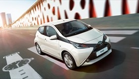Toyota Aygo 1 x-play, LHD