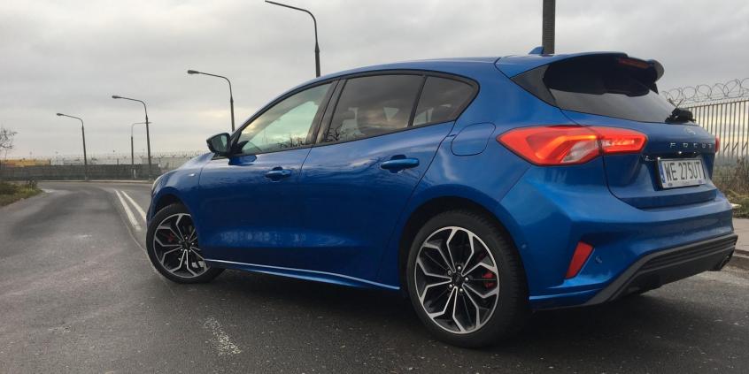 Prawie jak hot hatch! Nowy Ford Focus w wersji ST Line