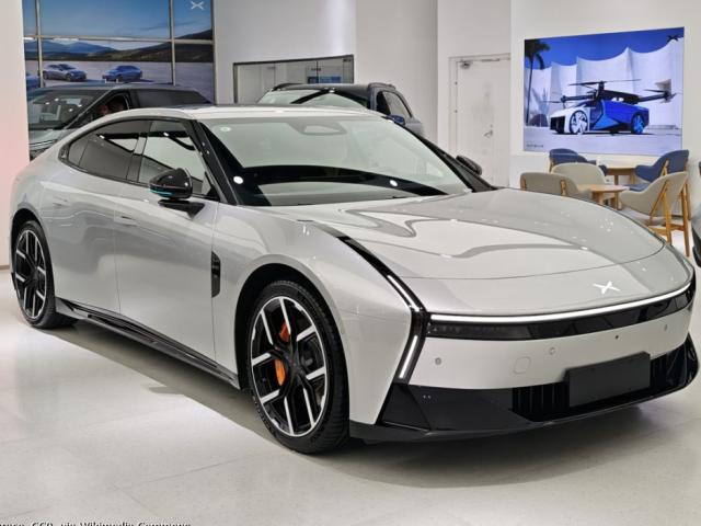 XPENG P7