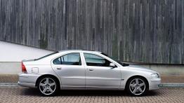 Volvo S60 R - prawy bok