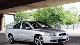 Volvo S60 R - prawy bok