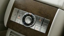 Mercedes Vision R - panel sterowania wentylacją i nawiewem