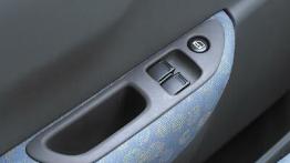Suzuki Wagon R+ - drzwi kierowcy od wewnątrz
