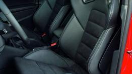 Volkswagen Golf R - fotel kierowcy, widok z przodu