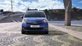 Toyota Verso S - widok z przodu