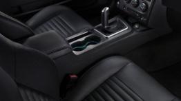 Dodge Challenger R/T - kokpit, nocne zdjęcie